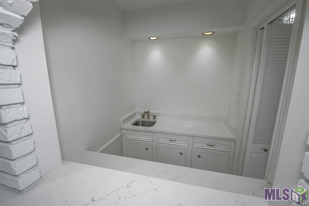 3910 Pine Park Drive Baton Rouge, LA 70809 - Photo 16 of 42