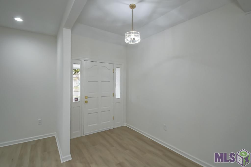 3910 Pine Park Drive Baton Rouge, LA 70809 - Photo 4 of 42