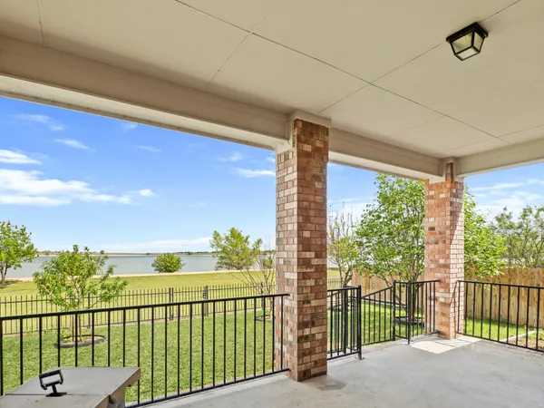 $525,000 | 17805 Silent Harbor Loop, Pflugerville, TX 78660