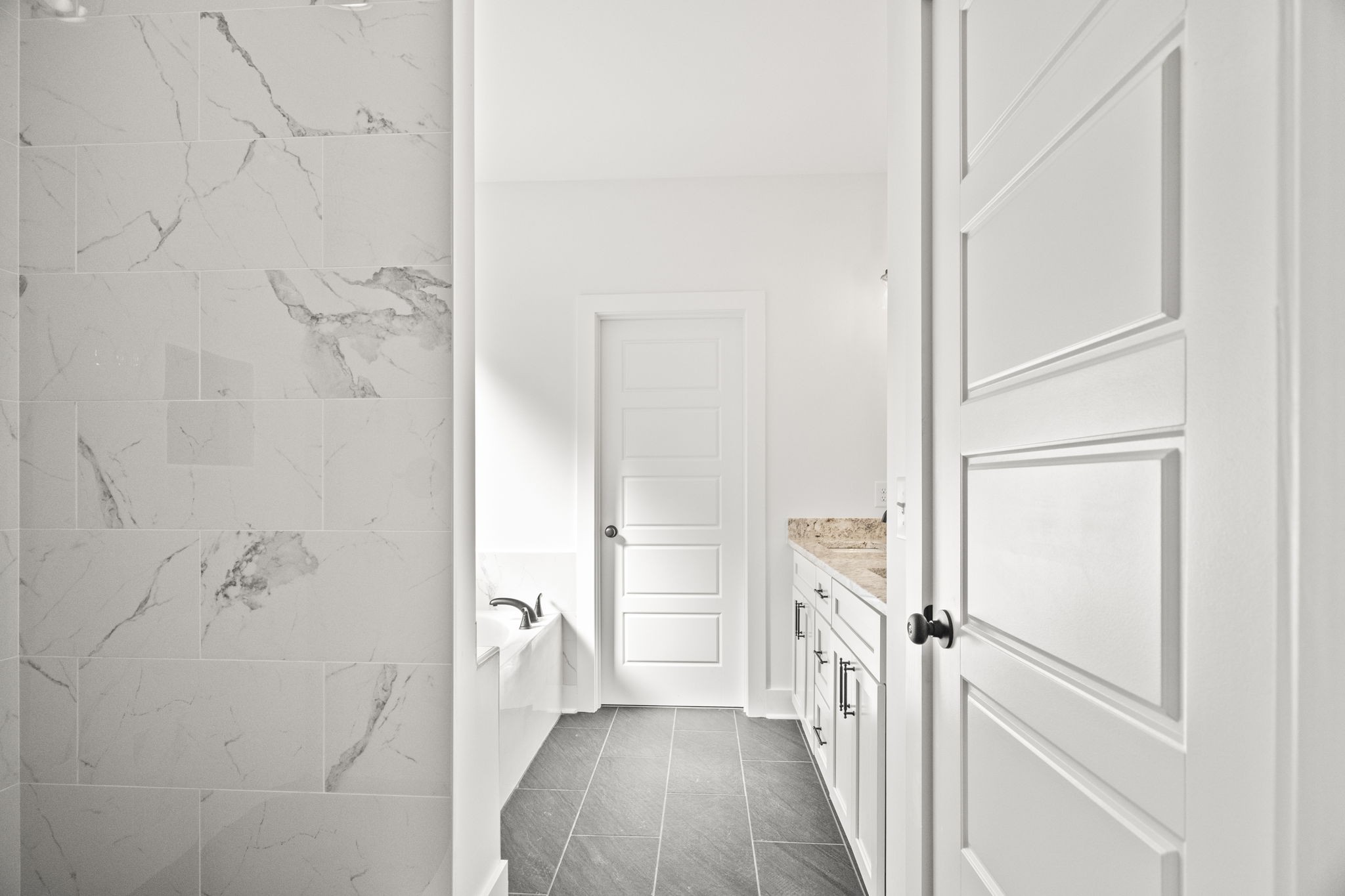 8104 Cedar Grove Road Cross Plains, TN 37049 - Photo 27 of 50 a view of a bathroom