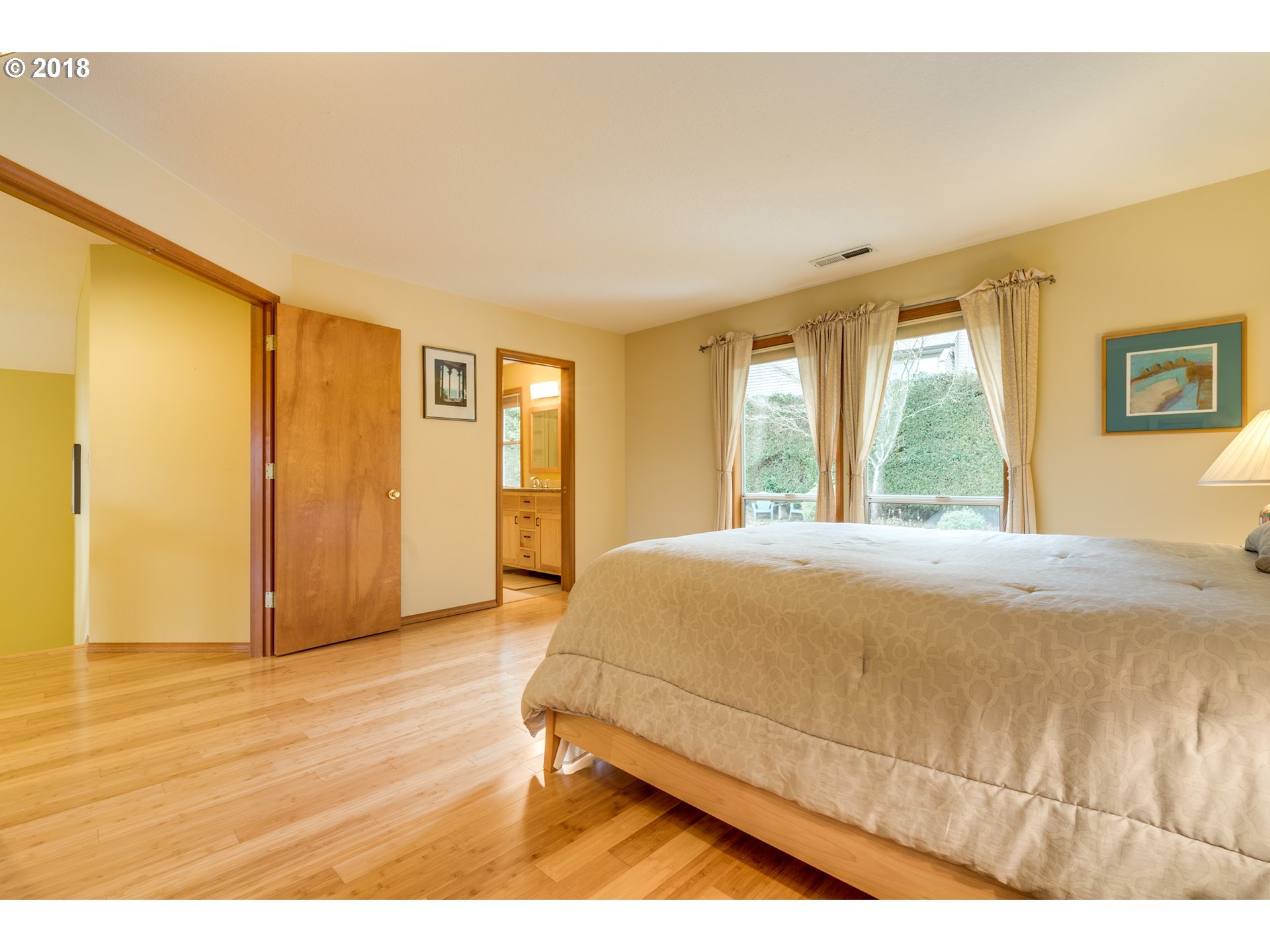 4209 Southwest Comus Street Portland, OR 97219 - Photo 18 of 31 Bedroom, Primary