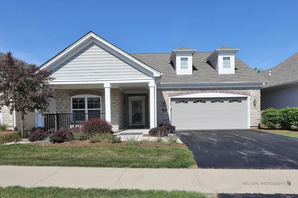 $355,000 | 2521 Verdi Street, Woodstock, IL 60098