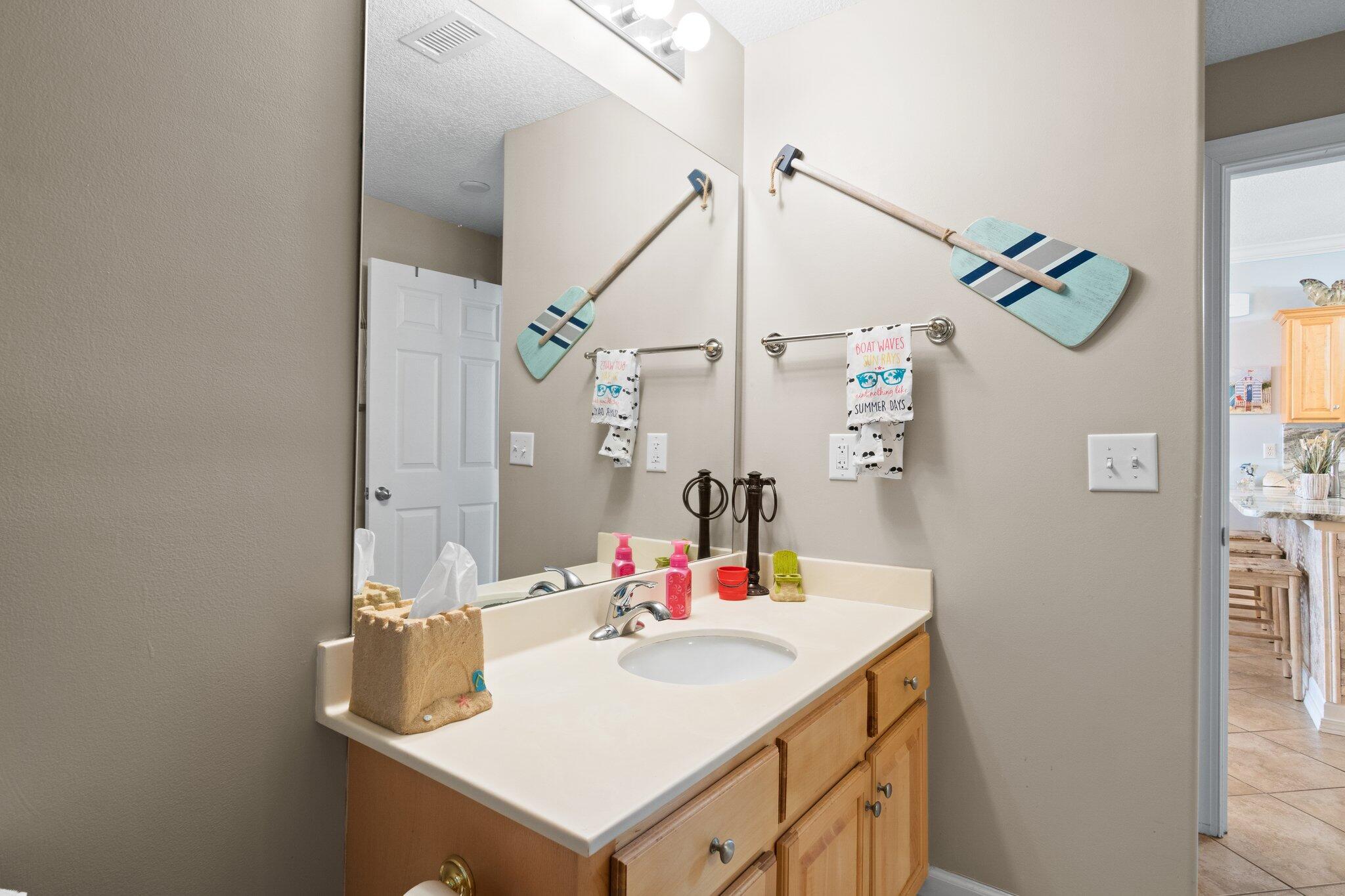 17643 Front Beach Road, Unit 1905 Panama City Beach, FL 32413 - Photo 39 of 51 Beachy details abound