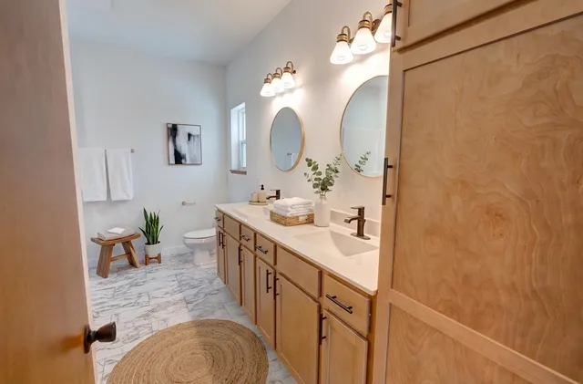 $469,900 | 1429 Ottowynn Terrace, Lodi, WI 53555