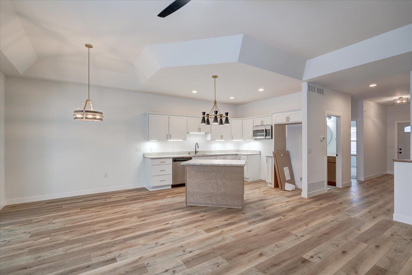 1429 Ottowynn Terrace Lodi, WI 53555 - Photo 21 of 77