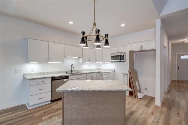 $469,900 | 1429 Ottowynn Terrace, Lodi, WI 53555