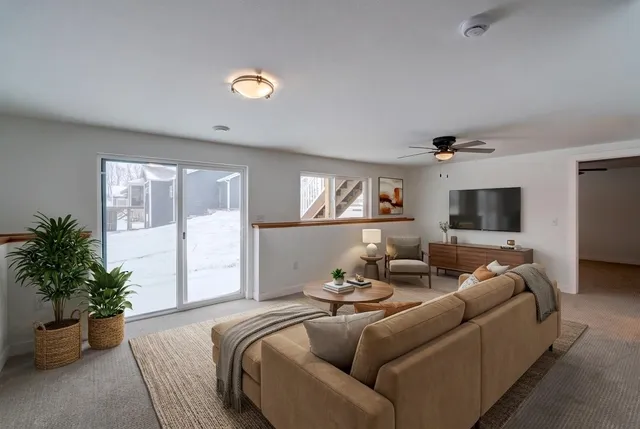 $469,900 | 1429 Ottowynn Terrace, Lodi, WI 53555