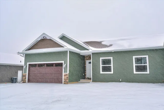 $469,900 | 1429 Ottowynn Terrace, Lodi, WI 53555