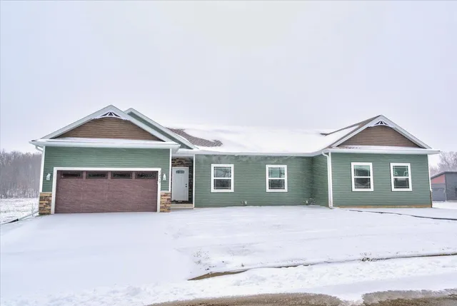 $469,900 | 1429 Ottowynn Terrace, Lodi, WI 53555