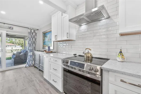 $475,000 | 6747 Cape Hatteras Way Northeast, Unit 3, St. Petersburg, FL 33702