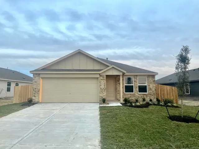 $198,840 | 5036 Freedom Lane, Bay City, TX 77414