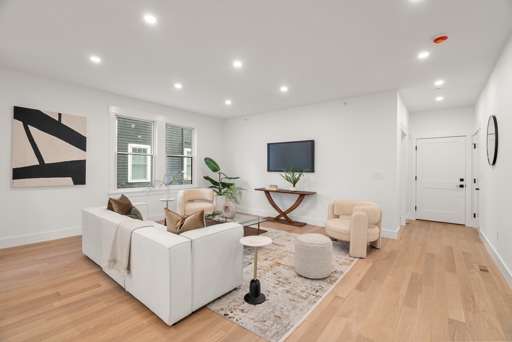 26 Adelaide Street Boston, MA 02130 - Photo 4 of 24