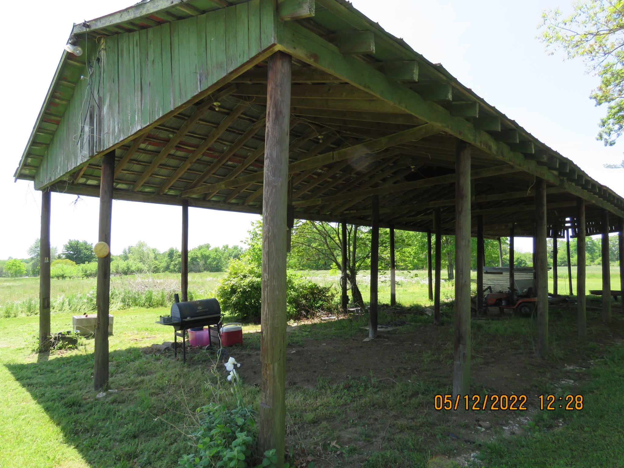 1689 Meister Hills Road Deer Lodge, TN 37726 - Photo 17 of 19 a backyard of a house with seating space
