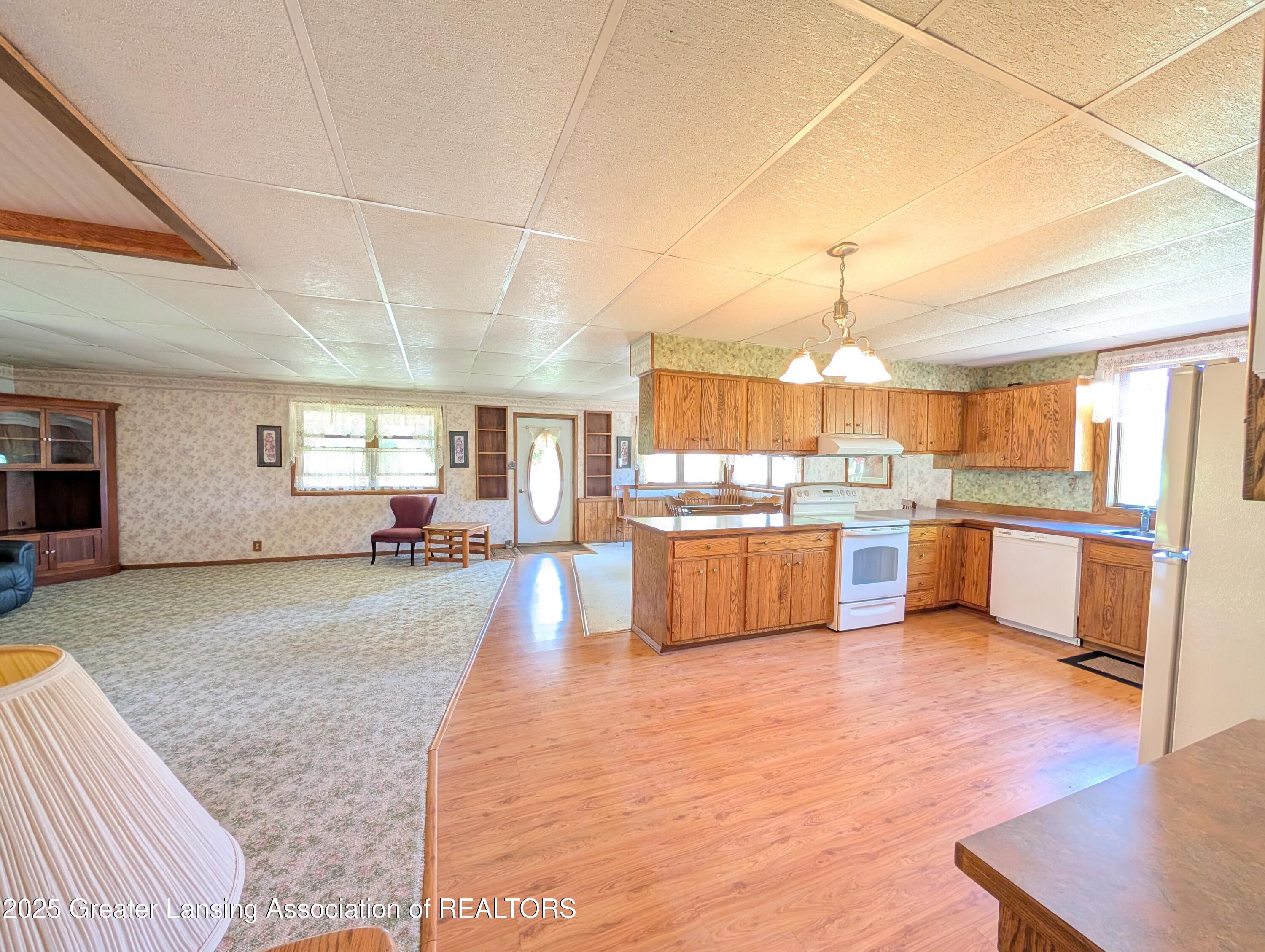 4963 Portland Road Portland, MI 48875 - Photo 9 of 58 PXL_20250614_165114895