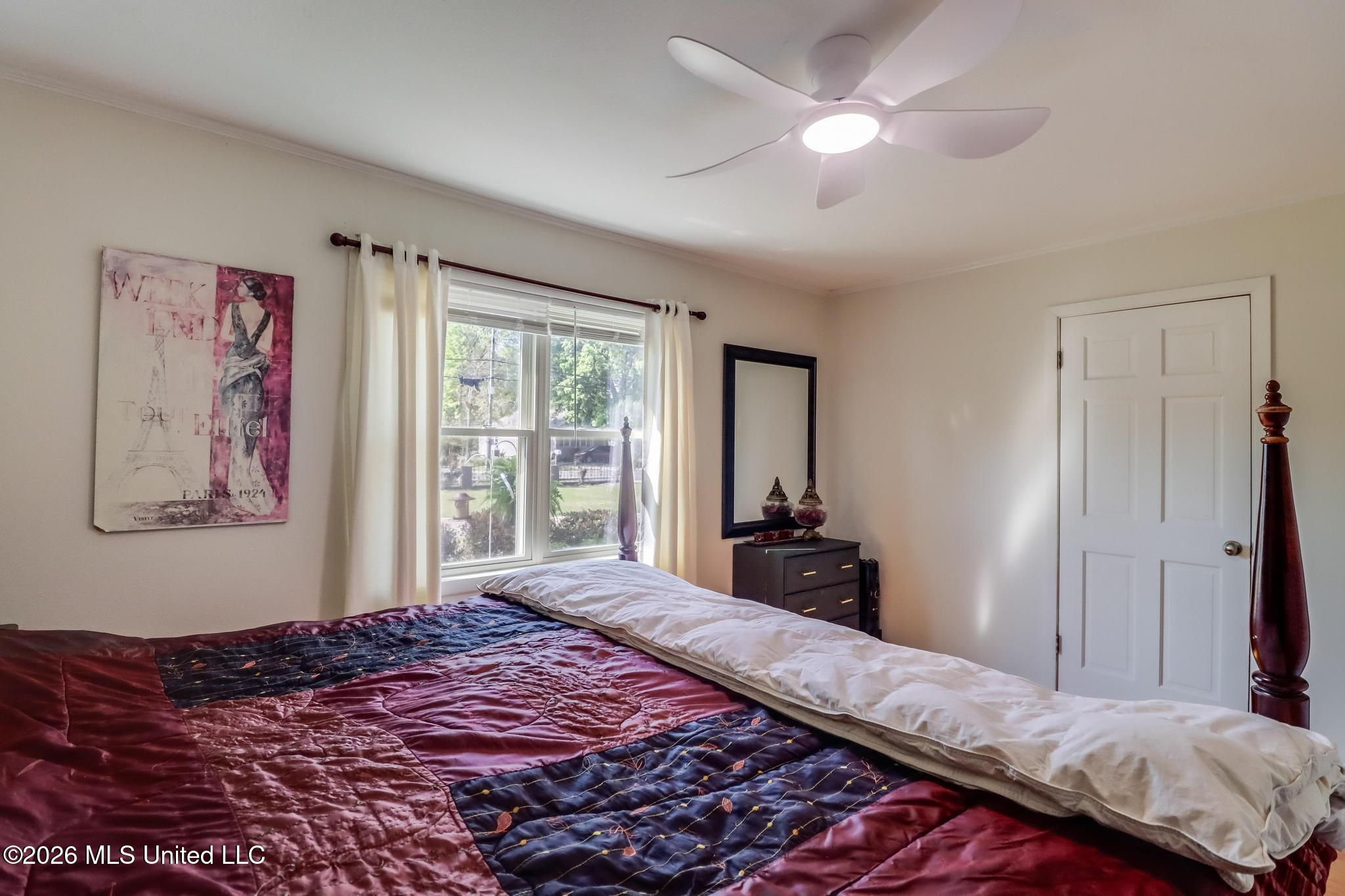 20092 Pineville Road Long Beach, MS 39560 - Photo 15 of 38 front bedroom