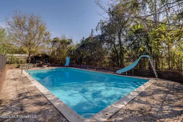 $399,900 | 20092 Pineville Road, Long Beach, MS 39560