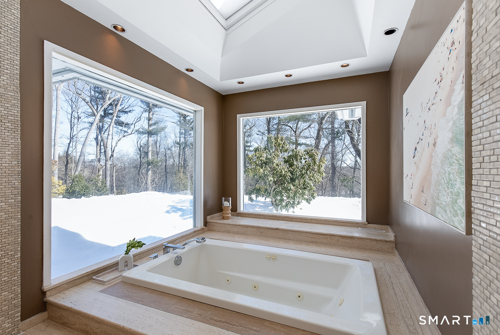 34 Milan Road Woodbridge, CT 06525 - Photo 25 of 40