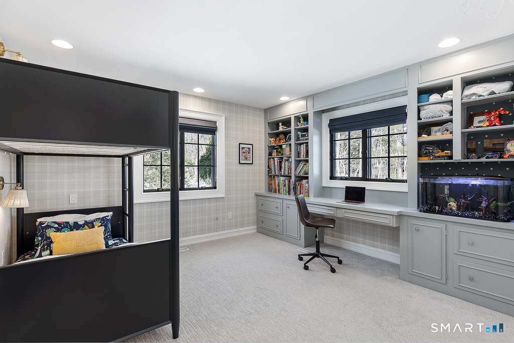 34 Milan Road Woodbridge, CT 06525 - Photo 27 of 40