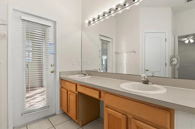 $450,000 | 962 Cherry Valley Way, Orlando, FL 32828