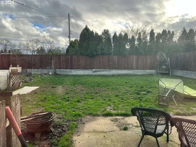 $275,000 | 11226 Southeast Bush Street, Portland, OR 97266