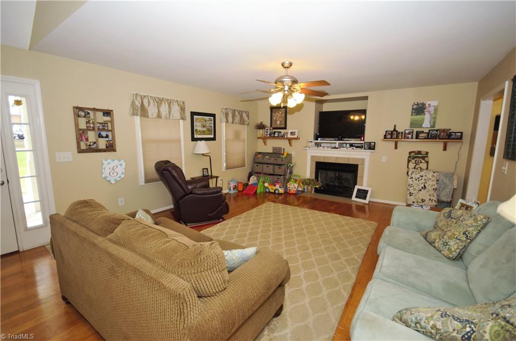 363 Northwest Elementary Road Lexington, NC 27295 - Photo 6 of 26 Gallery Image 6