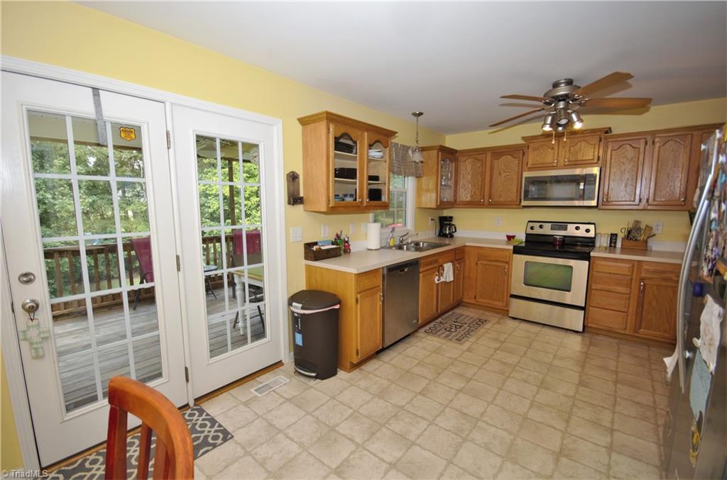 363 Northwest Elementary Road Lexington, NC 27295 - Photo 8 of 26 Gallery Image 8