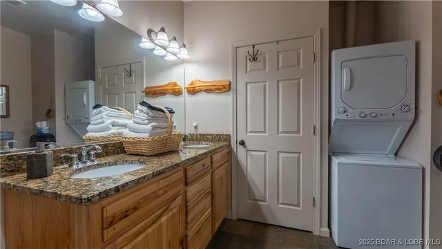 $339,000 | 23 Cottage Park East, Unit 22, Camdenton, MO 65020