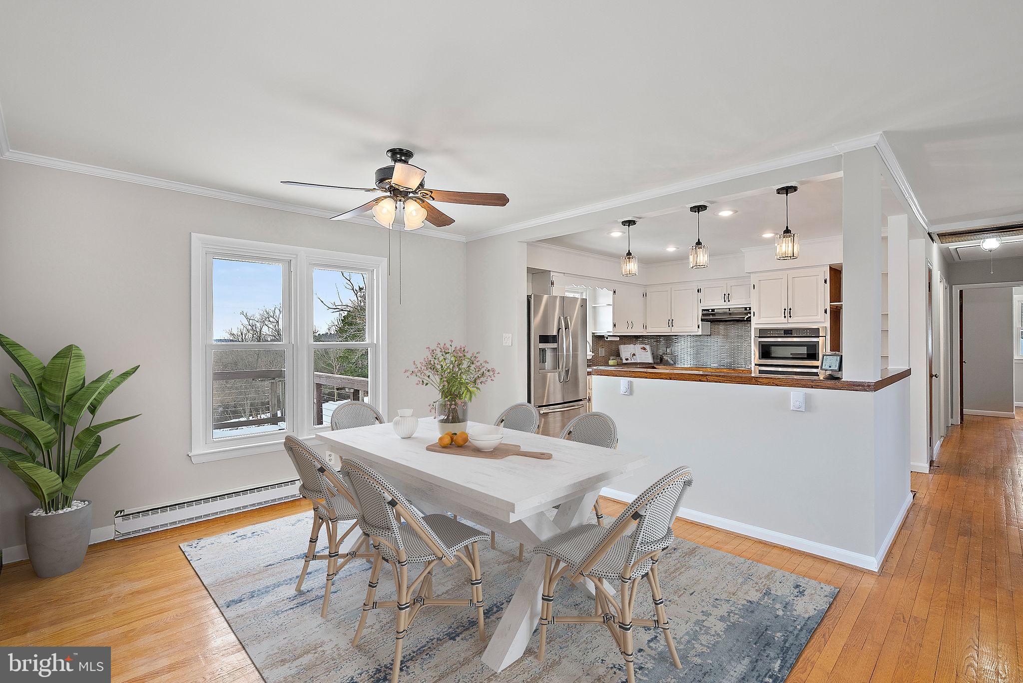 39857 Thomas Mill Road Leesburg, VA 20175 - Photo 20 of 86 Open dining area.