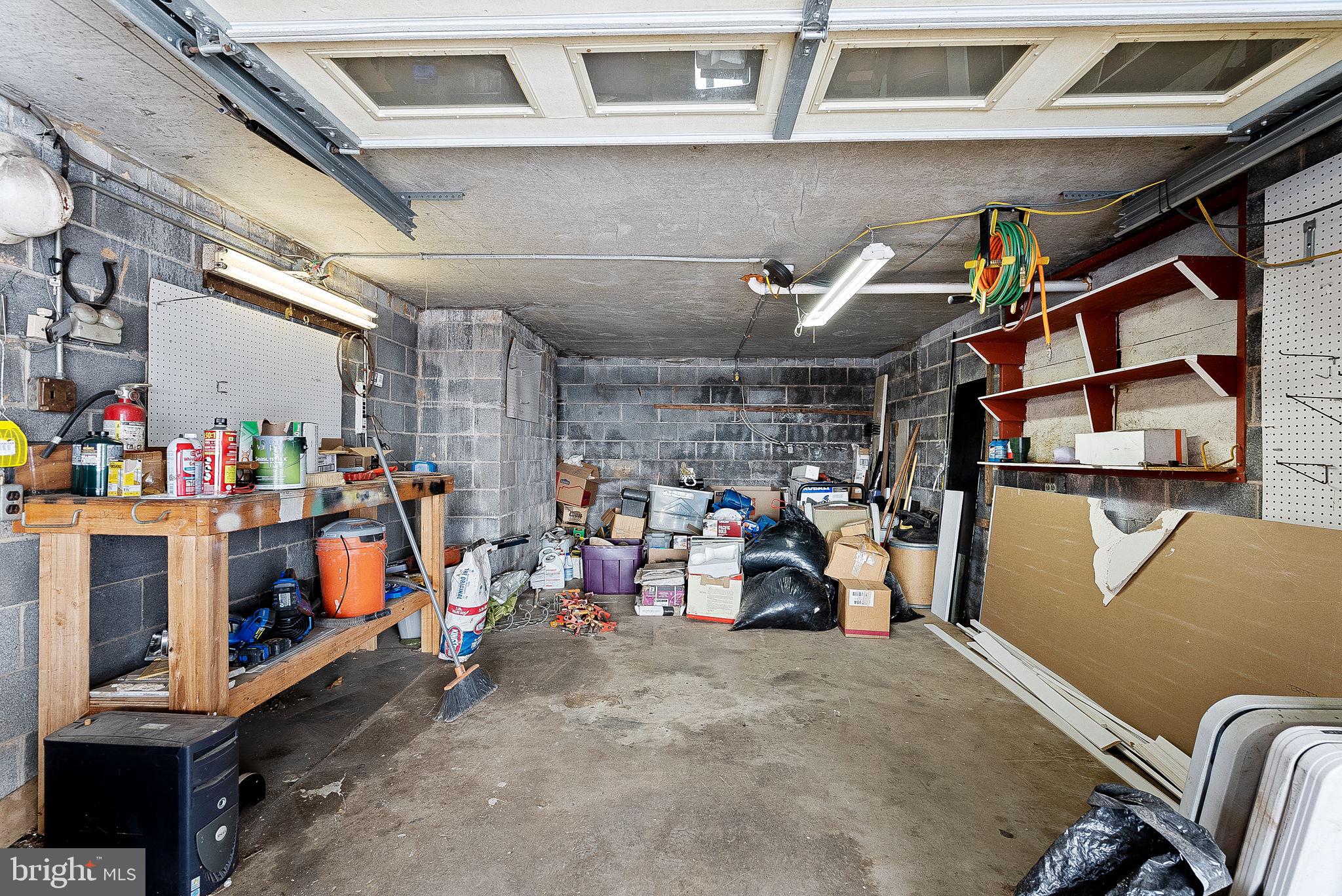 39857 Thomas Mill Road Leesburg, VA 20175 - Photo 48 of 86 Rear garage/workshop.