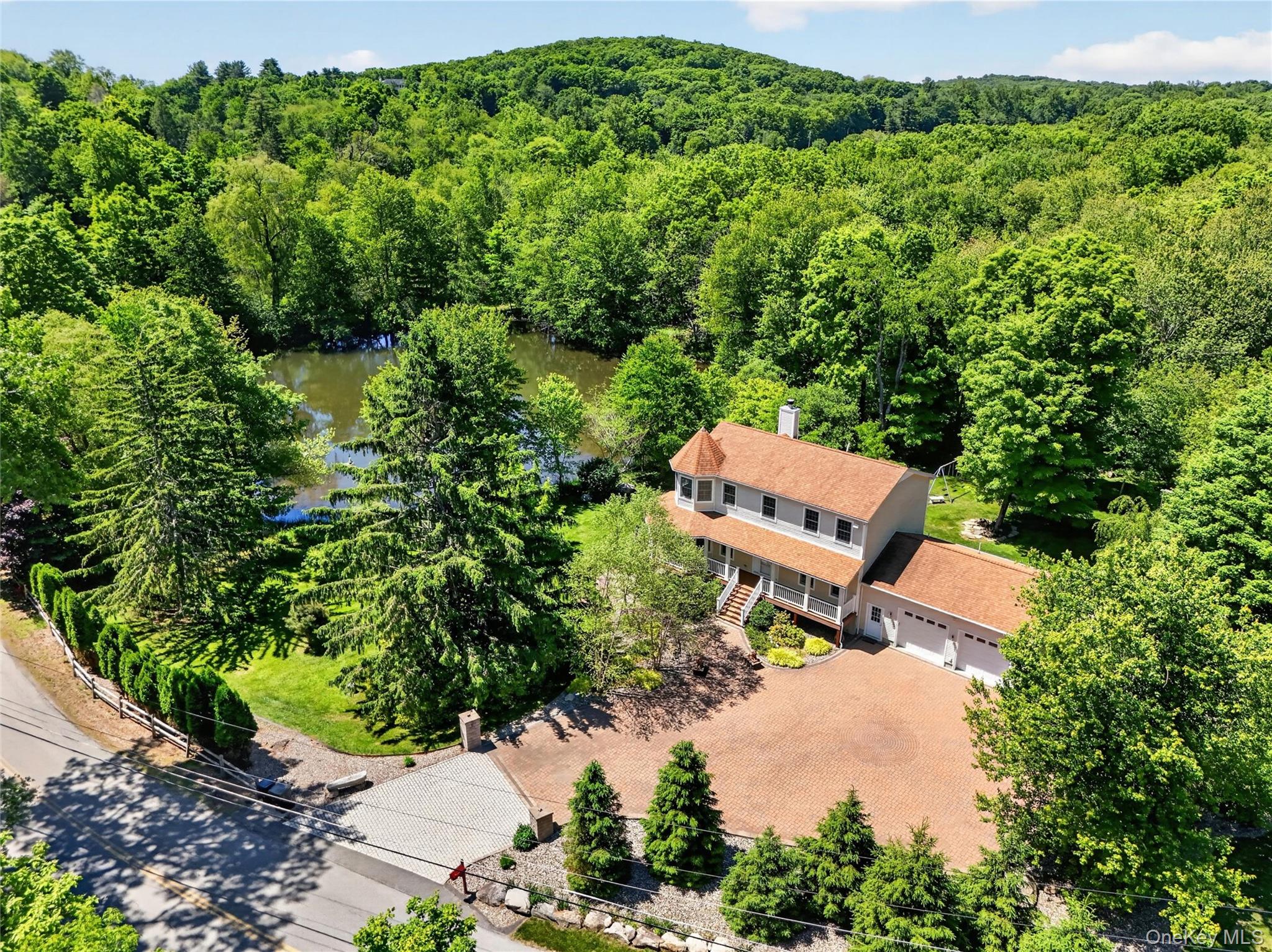 433 Barrett Hill Road Mahopac, NY 10541 - Photo 37 of 38