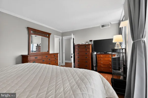 $397,000 | 6301 Stevenson Avenue, Unit 1501, Alexandria, VA 22304