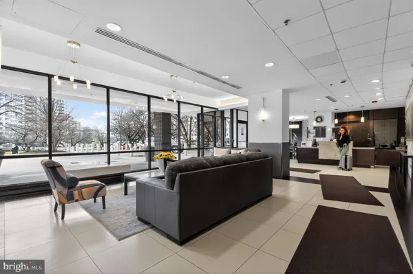 $397,000 | 6301 Stevenson Avenue, Unit 1501, Alexandria, VA 22304