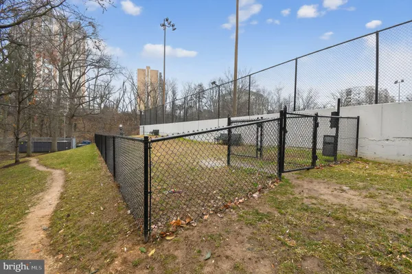 $397,000 | 6301 Stevenson Avenue, Unit 1501, Alexandria, VA 22304
