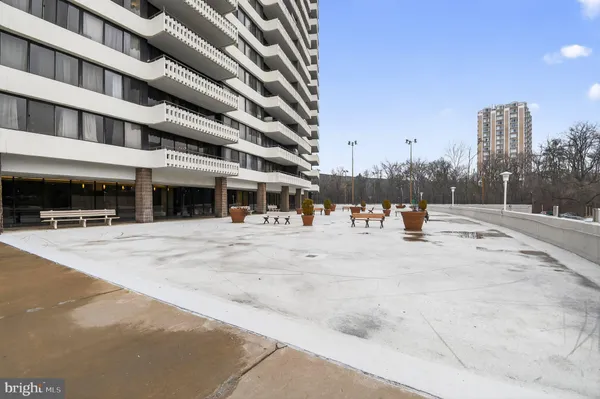 $397,000 | 6301 Stevenson Avenue, Unit 1501, Alexandria, VA 22304