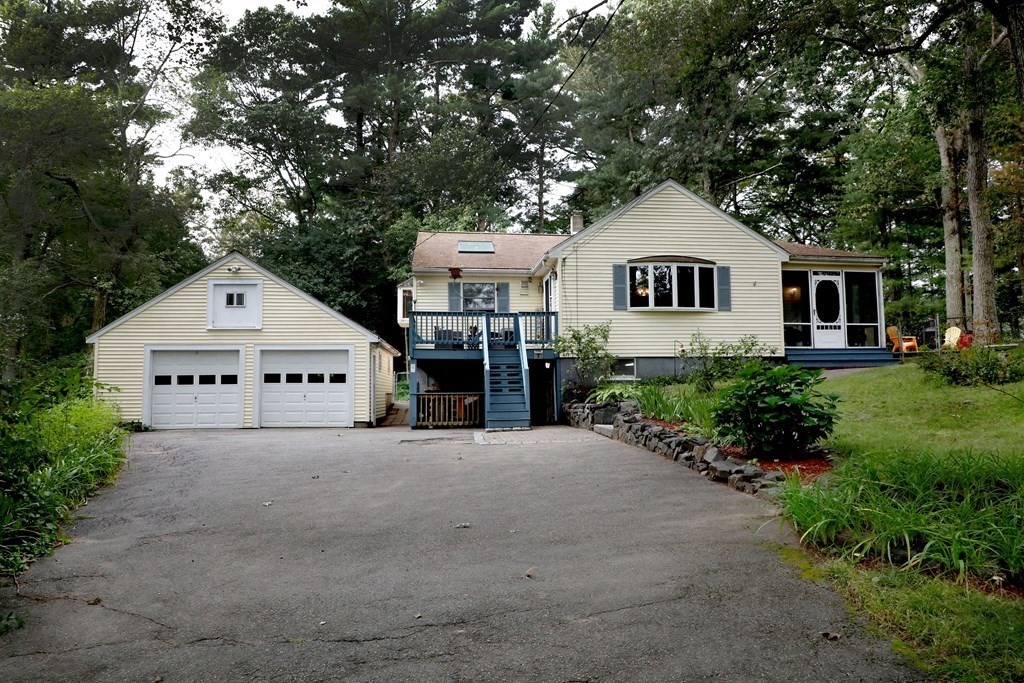 2 Old Andover Road North Reading, MA 01864 - Photo 1 of 26 Gallery Image 1
