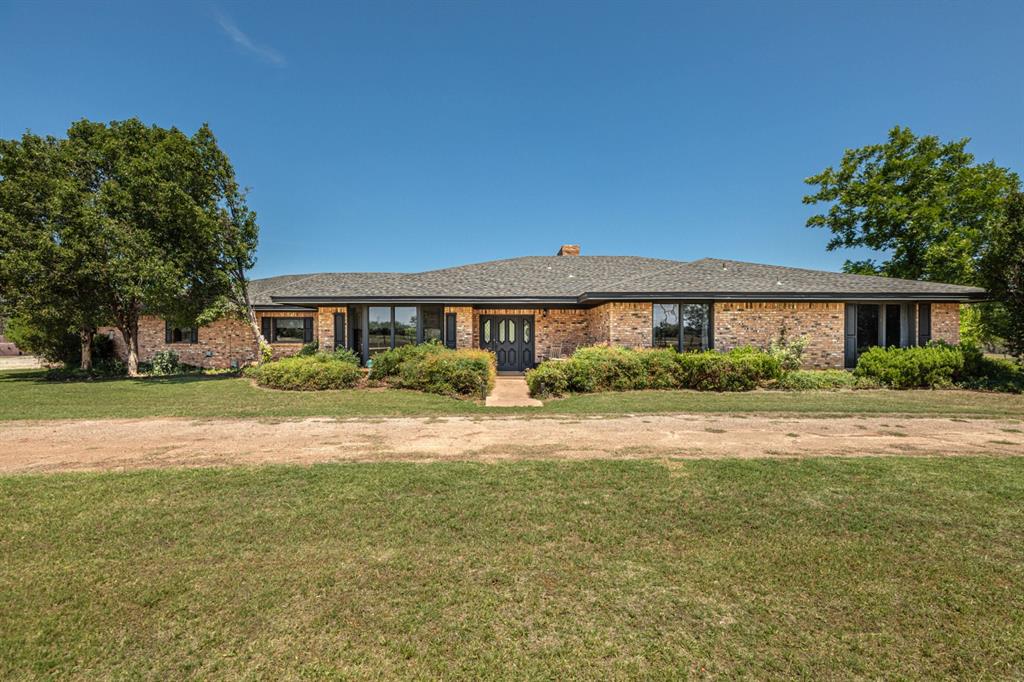 4073 Caldwell Road Abilene, TX 79601 - Photo 2 of 40