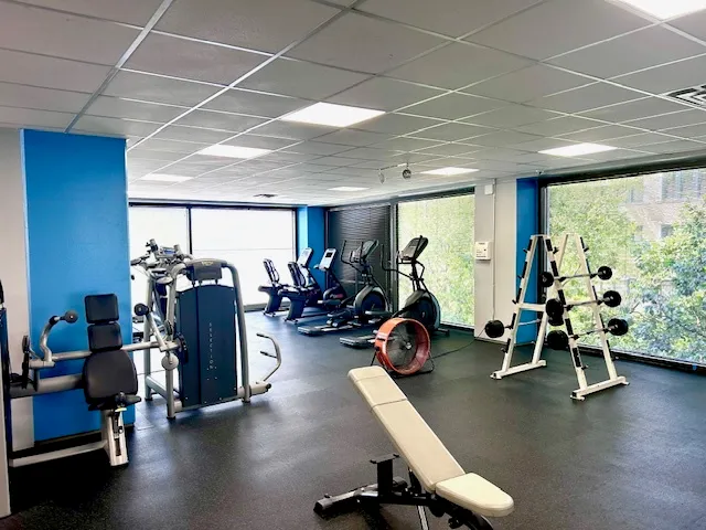 $2,100 | 4343 North Clarendon Avenue, Unit 2504, Chicago, IL 60613