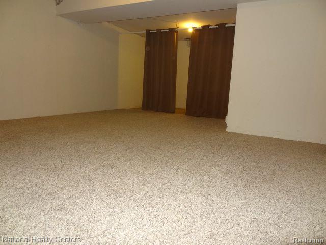 45707 North Stonewood Road Canton, MI 48187 - Photo 22 of 24