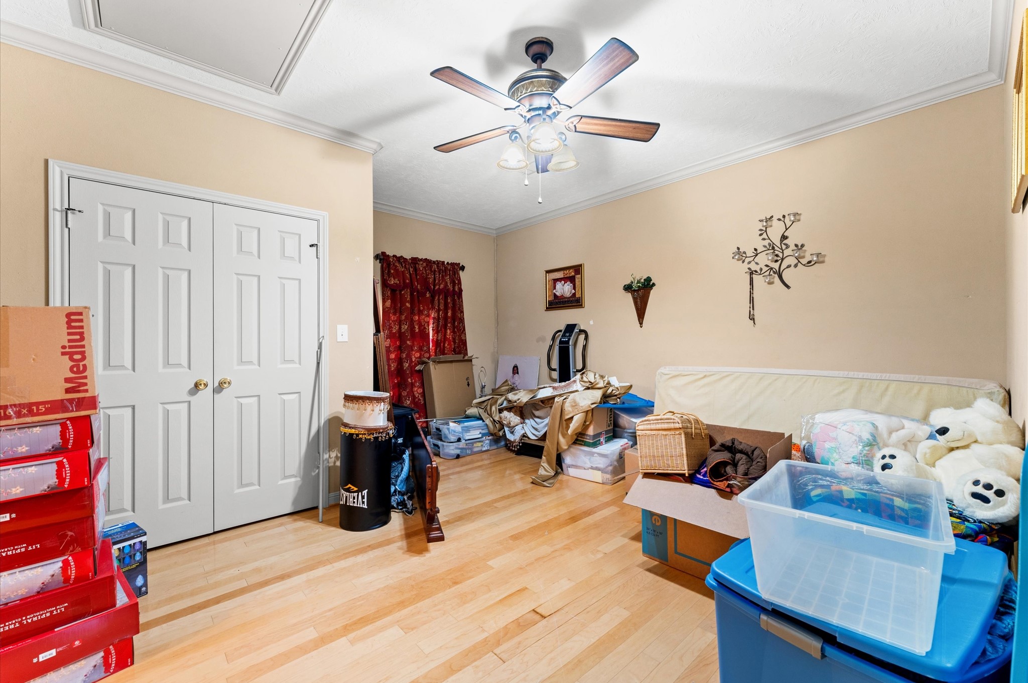 707 Doncrest Street Channelview, TX 77530 - Photo 27 of 27 a living room with furniture and wooden floor