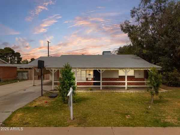 $320,000 | 3922 West Sierra Vista Drive, Phoenix, AZ 85019