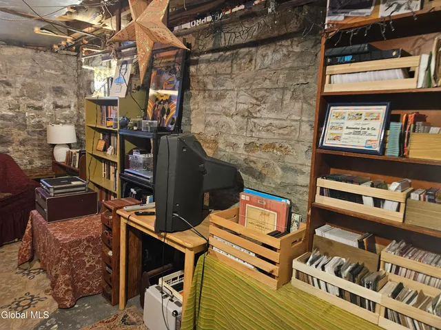 $229,000 | 99 Montgomery Street, Canajoharie, NY 13317