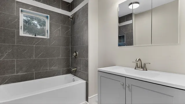 $495,000 | 104 Webb Street, Portland, ME 04102