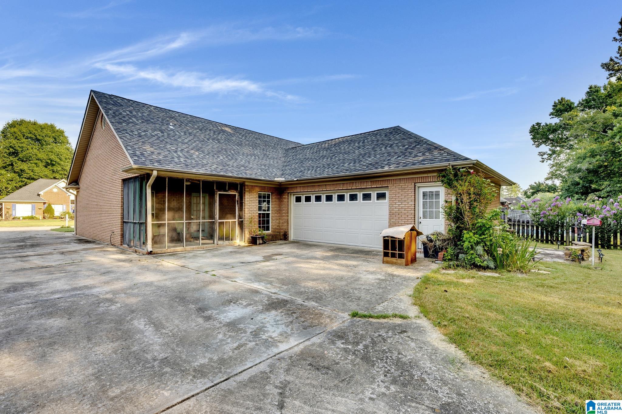 124 Fairview Lane Montevallo, AL 35115 - Photo 17 of 20