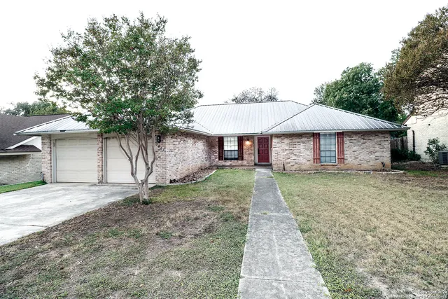 $1,950 | 7227 Trace Buckle Drive, San Antonio, TX 78240