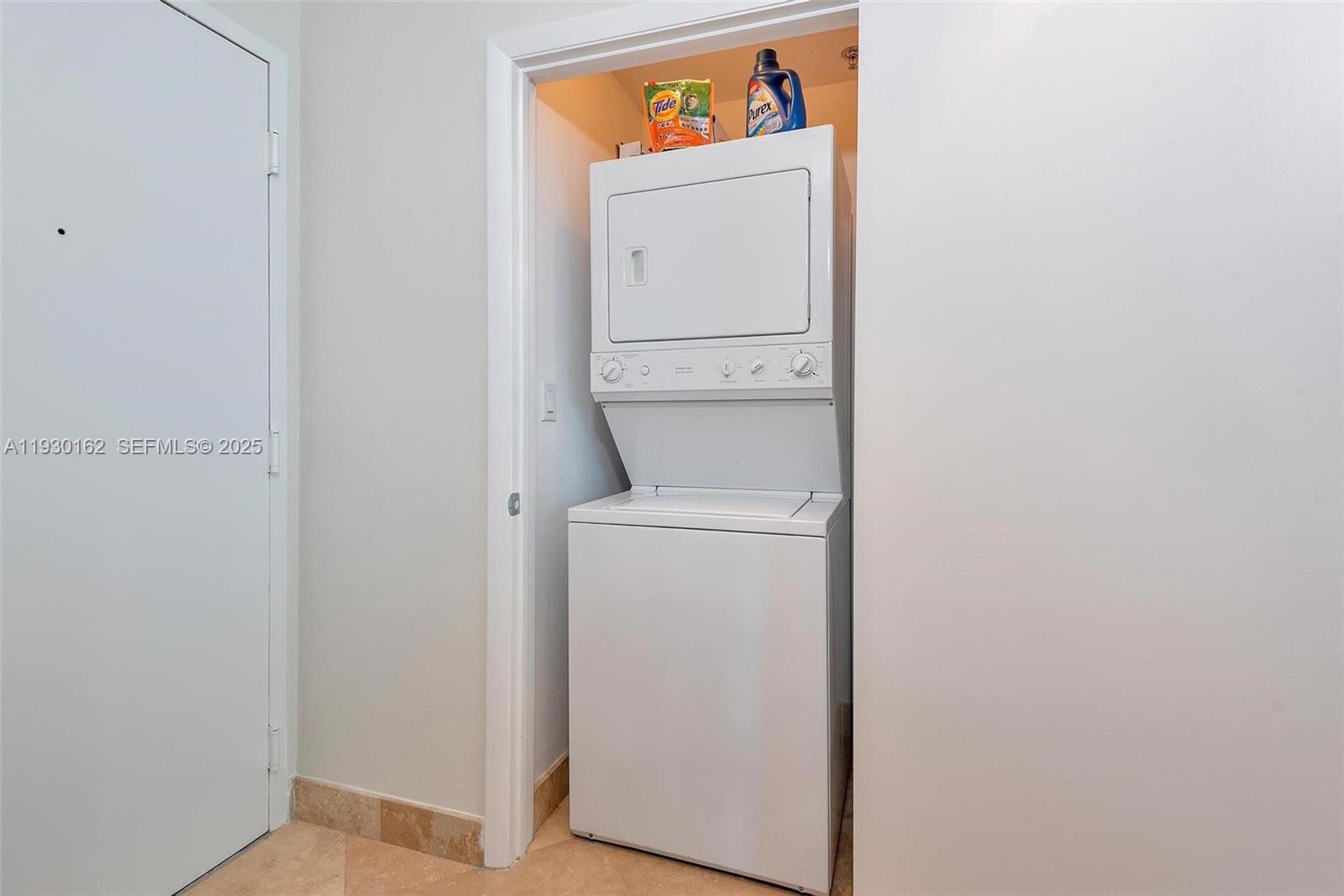 6515 Collins Avenue, Unit 1110 Miami Beach, FL 33141 - Photo 8 of 42