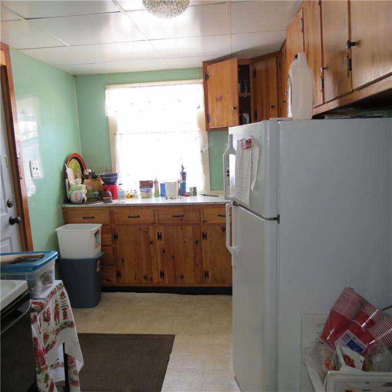 181 Norway Road Harrison, ME 04040 - Photo 6 of 15 Kitchen