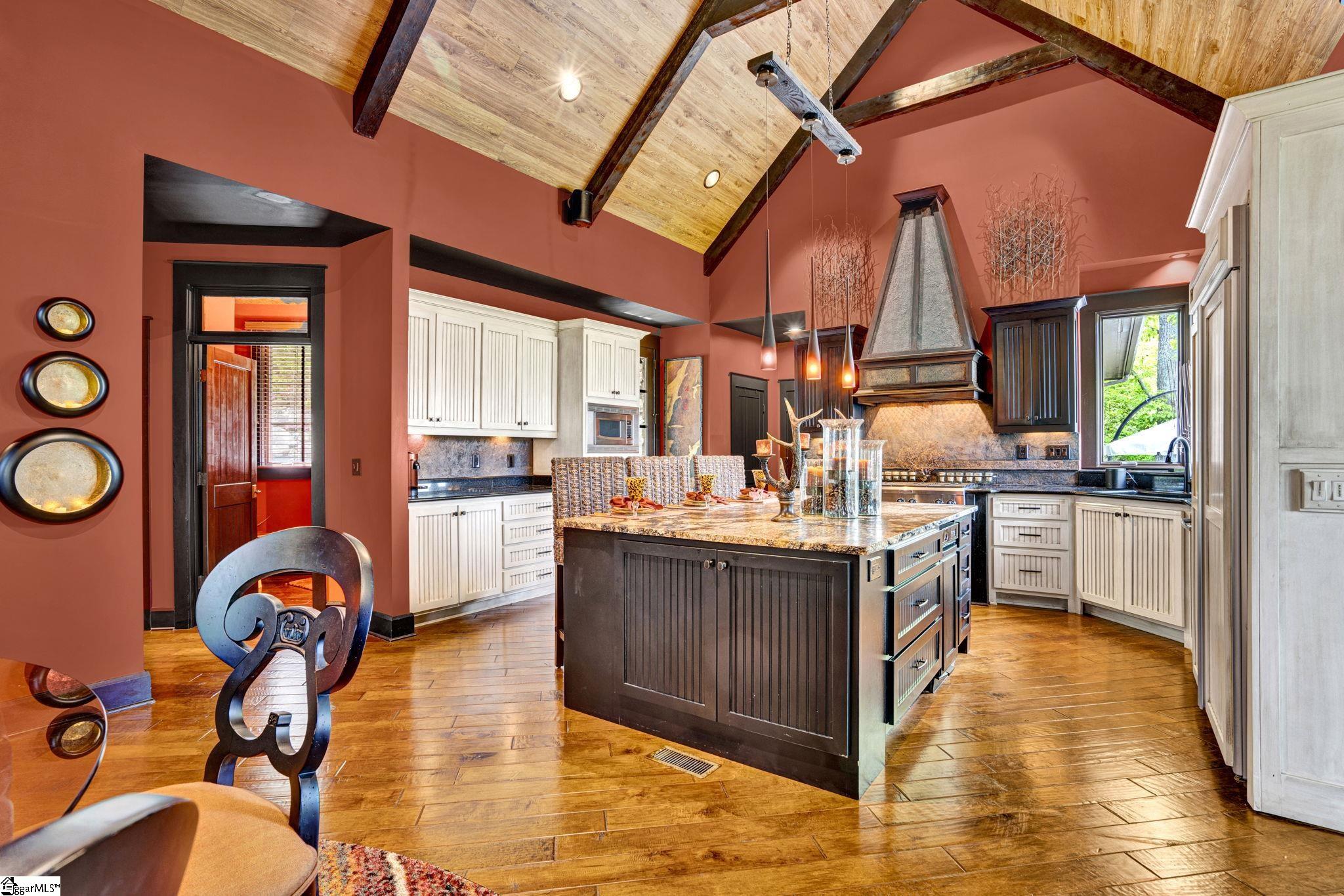 2 Sharptop Way Landrum, SC 29356 - Photo 12 of 50 Gallery Image 12