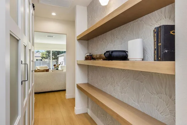 $1,349,000 | 14362 Collins Street, Sherman Oaks, CA 91401