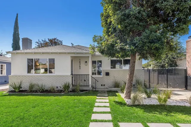 $1,349,000 | 14362 Collins Street, Sherman Oaks, CA 91401
