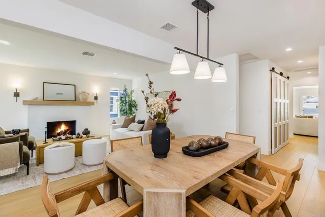 $1,349,000 | 14362 Collins Street, Sherman Oaks, CA 91401